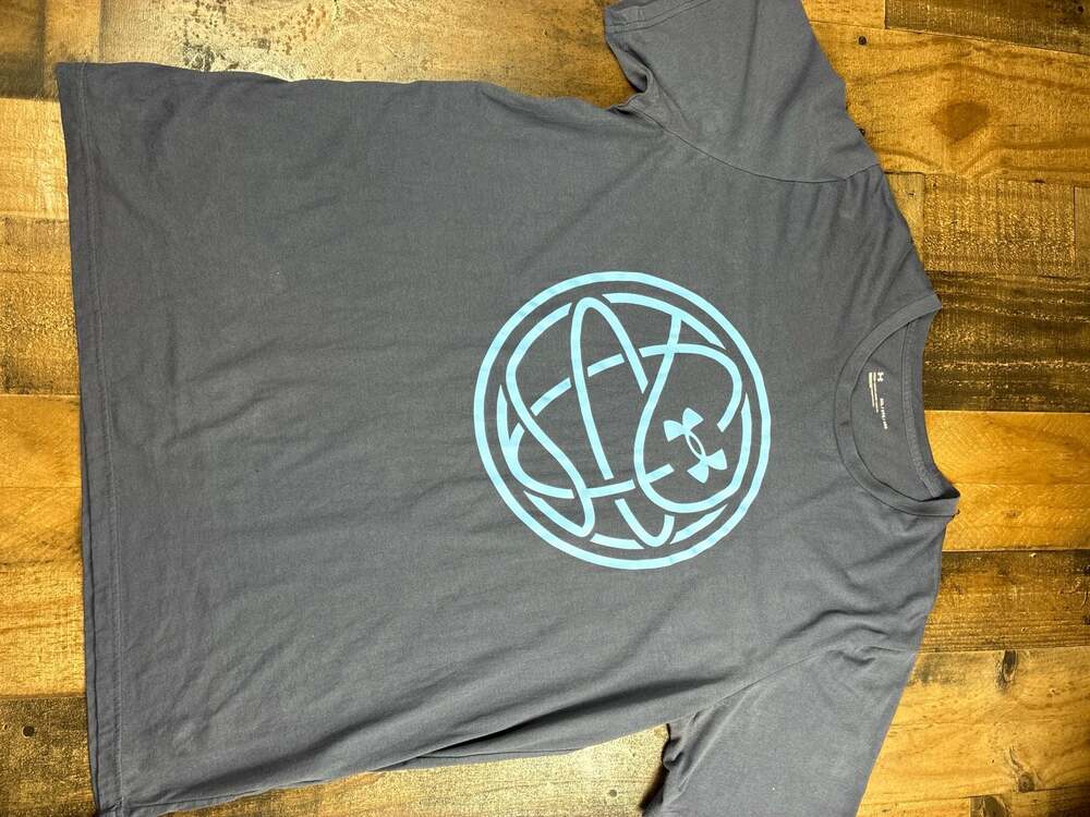 Under Armour Men's Gray UA Hoops Icon Graphic T-Shirt XXL